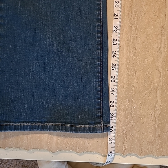 Levi's 515 Jeans sz 12 Blue Denim Bootcut Medium Wash Mid Rise W31 L30 - Picture 9 of 12